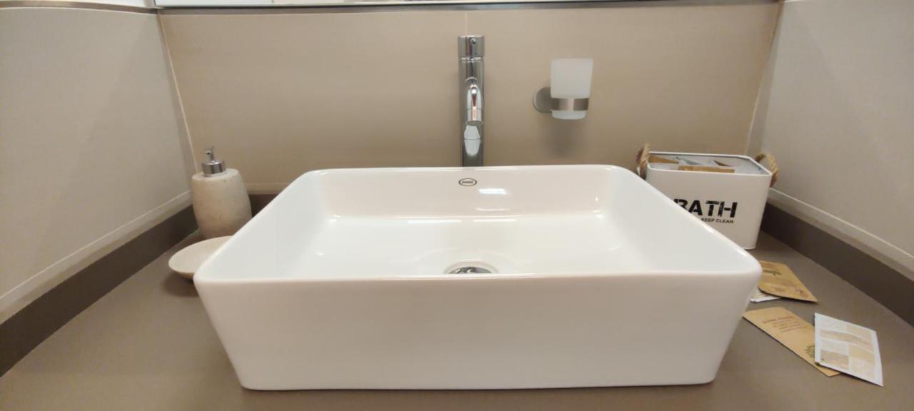 Nxt Station Deluxe Apartment Bergamo Eksteriør billede