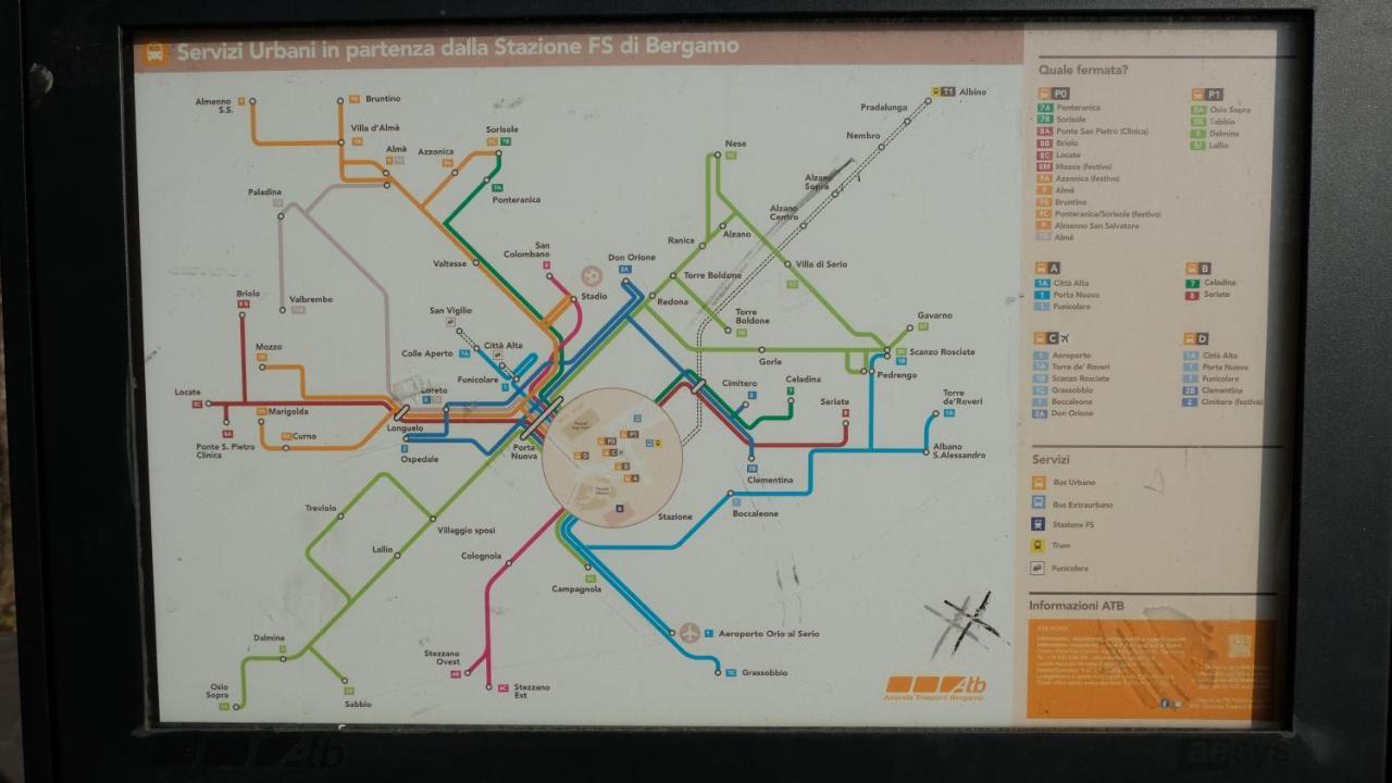 Nxt Station Deluxe Apartment Bergamo Eksteriør billede