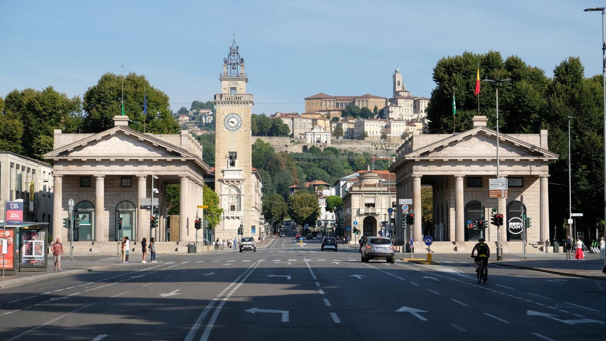 Nxt Station Deluxe Apartment Bergamo Eksteriør billede